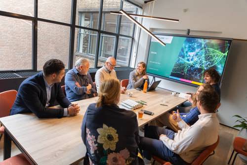 Ennia die een demo geeft over BRAIN, ons data platform
